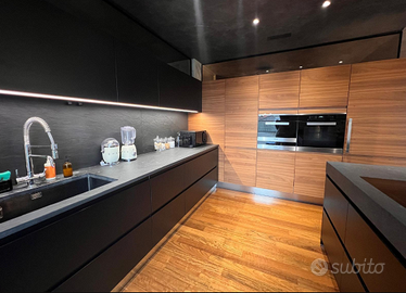 Cucina Con: Cappa, Piano Cottura Induz.e Lavandino