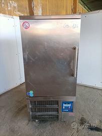 Abbattitore di temperatura professionale IRINOX