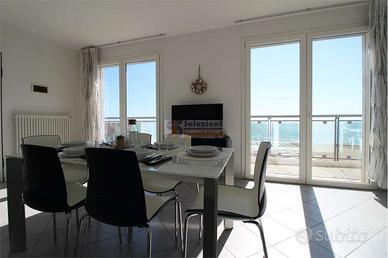 AGOSTO 2025 - ATTICO FRONTE MARE - JESOLO LIDO