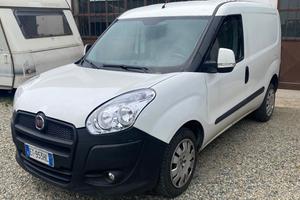Fiat Doblo Doblò 1.4 T-Jet Natural Power PC-TN Car