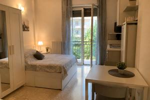 Monolocale con balcone a Milano M2 - Teodosio