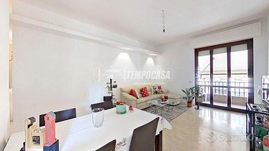 AMPIO TRILOCALE RISTRUTTURATO CON BOX