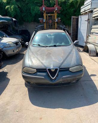 Ricambi Alfa 156 2000 - Vari veicoli per ricambi