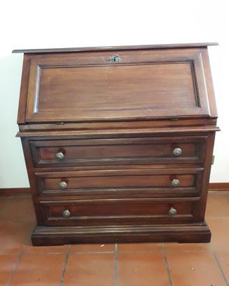 Mobile segretarie, scrivania e cassettoni