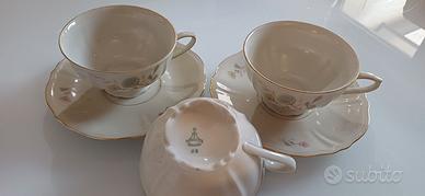 Servizio da tè ,Tazze  e piattini ( 9 + 9 pezzi )