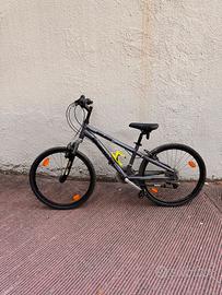 BICICKETT BIANCHI 10/12 ANNI. Mountain Bike.