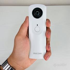 Fotocamera 360° Ricoh Theta m15 - foto e video