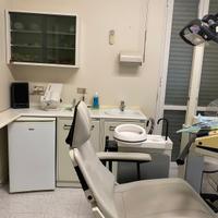 Studio dentistico attrezzature