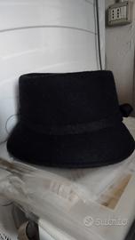 cappello in panno donna 