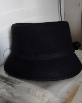 cappello in panno donna 