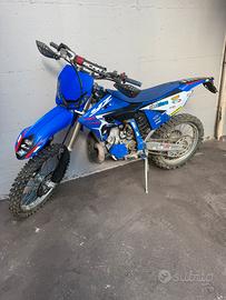 Yz 250 targato leggi descrizione