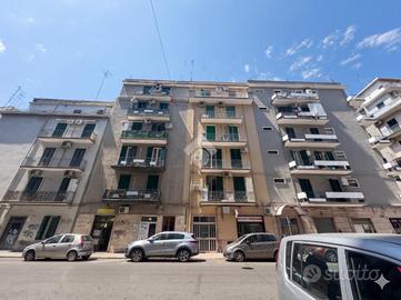 3 LOCALI A BARI