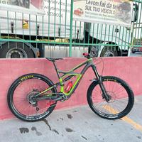 Specialized enduro 2016