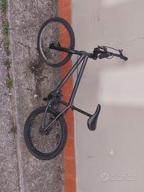 Bici BMX Btwin