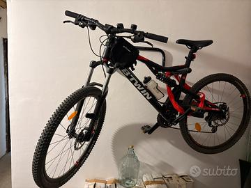 Mountain bike 28’ btwin