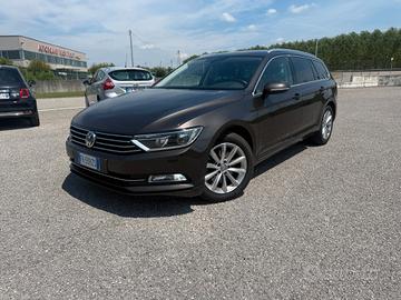 Volkswagen Passat Variant 1.6 TDI246950 DSG