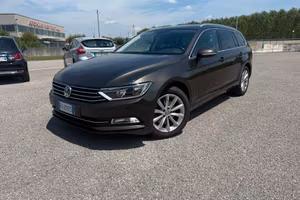 Volkswagen Passat Variant 1.6 TDI246950 DSG