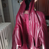 Giacca in eco-pelle bordeaux