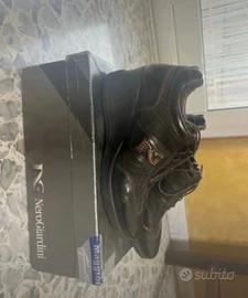 Scarpe nero giardini