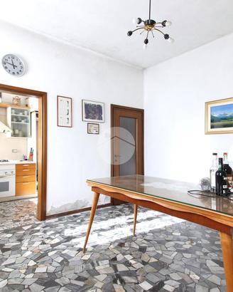 PORZIONE DI BIFAMILIARE A VICENZA