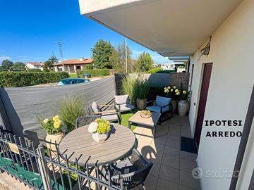 APPARTAMENTO MONOCAMERA CON GIARDINO PRIVATO E ...