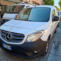 MERCEDES-BANZ CITAN 109 CDI