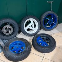 cerchi f12 a disco /booster spirit/sp