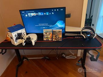 Ps5+monitor msi e scrivania gaming