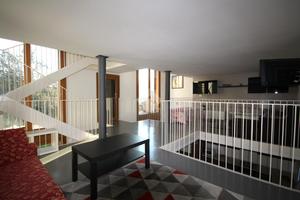 VILLA A SCHIERA A ALBA