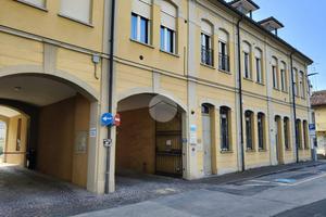 MONOLOCALE A FOSSANO