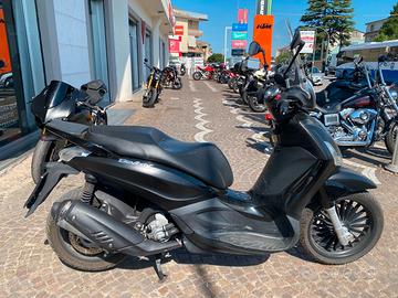 Piaggio Beverly 300 - 2016