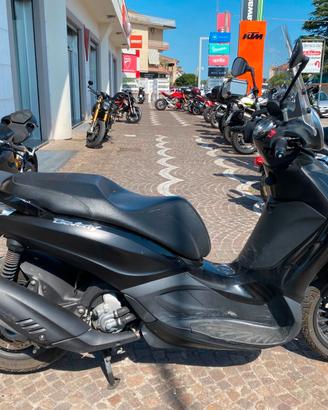 Piaggio Beverly 300 - 2016