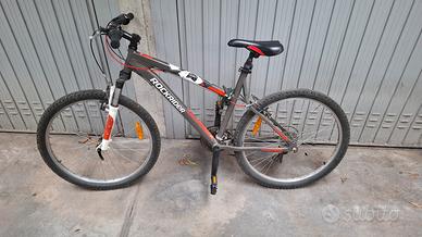 Decathlon B'Twin Bici