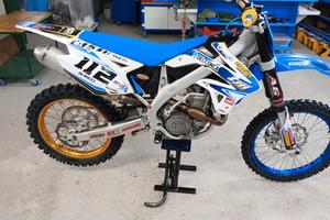 TM  mx fi 450 2011