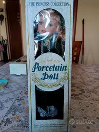 bambola porcellana the princess collection verde 