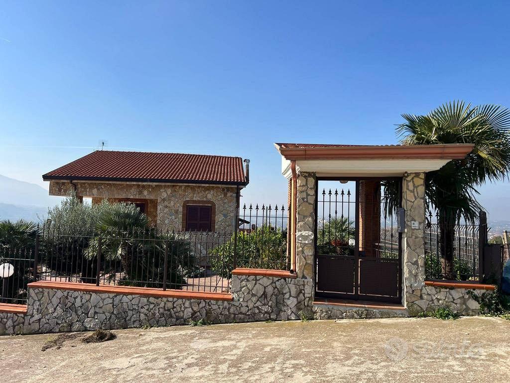 Villa di 650 m² con più di 5 locali a Castelvenere - View 4
