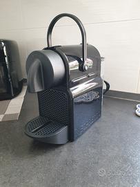 Macchina del caffè ( Nespresso  )