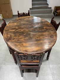 Tavolo ovale con 6 sedie