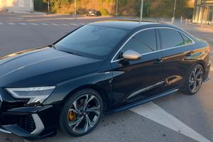 Audi A3 35TFSI - S Tronic