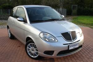 LANCIA Ypsilon 1.3 MJT 75 CV Oro