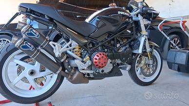 Ducati monster s4r