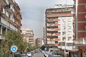 Tiburtina camera ad uso condiviso