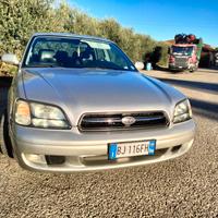 Subaru Legacy 2.5 awd