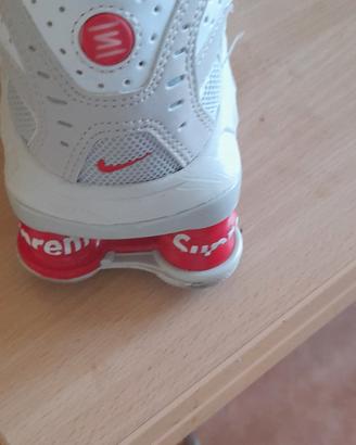 Nike Supreme