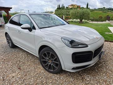 Porsche Cayenne Coupé 3.0 V6 Platinum Edition