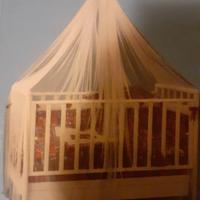 Zanzariera con asta per lettino