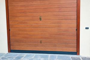 AMPIO BOX DI 17m² IN PIENO CENTRO