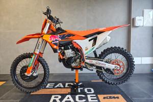 KTM 450 SX-F Factory Edition 26 ore totali
