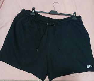Bermuda uomo nike