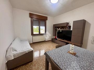 3 LOCALI A MIRANO